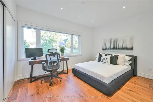 Additional image 18 of 61 Presley Ave