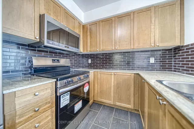 Additional image 9 of 763 Bay St Unit 2809