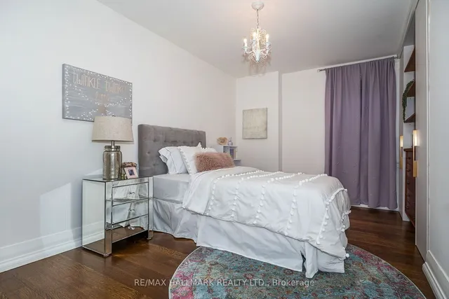 Additional image 27 of 104 Monarch Park Ave