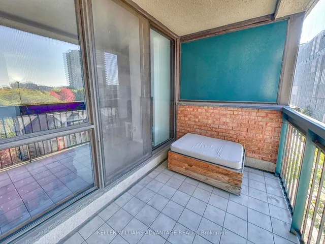 Additional image 24 of 73 McCaul St Unit 628