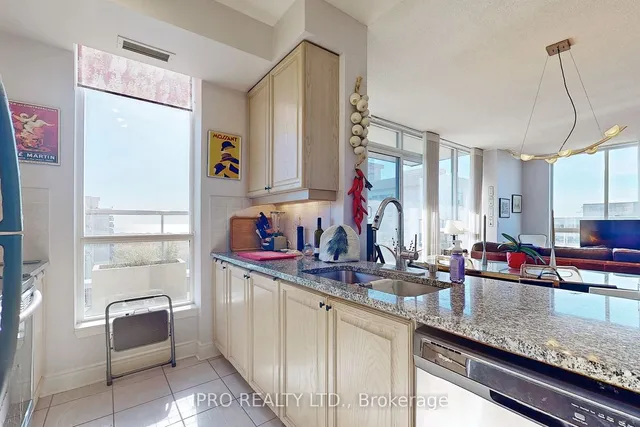 Additional image 16 of 70 High Park Ave Unit 1804