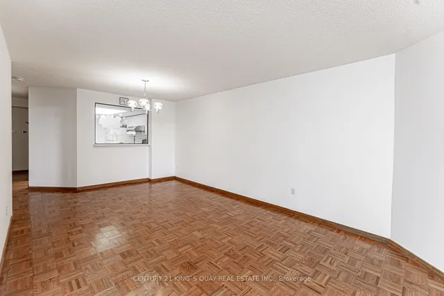 Additional image 11 of 350 Alton Towers Circ Unit 401