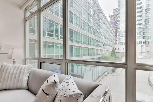 Additional image 27 of 350 Wellington St Unit M02