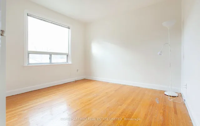 Additional image 11 of 8 Ashbourne Dr