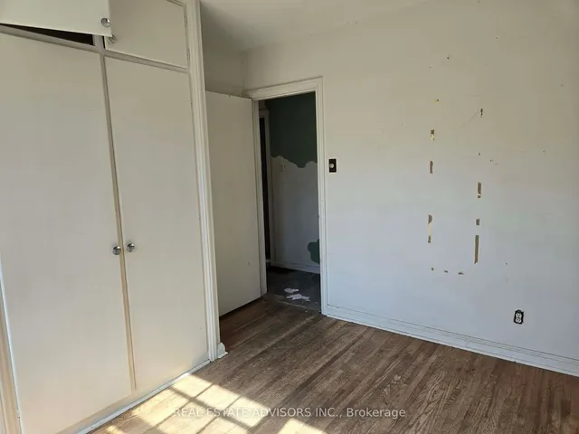 Additional image 13 of 46 Devondale Ave