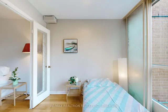 Additional image 29 of 95 Prince Arthur Ave Unit 311