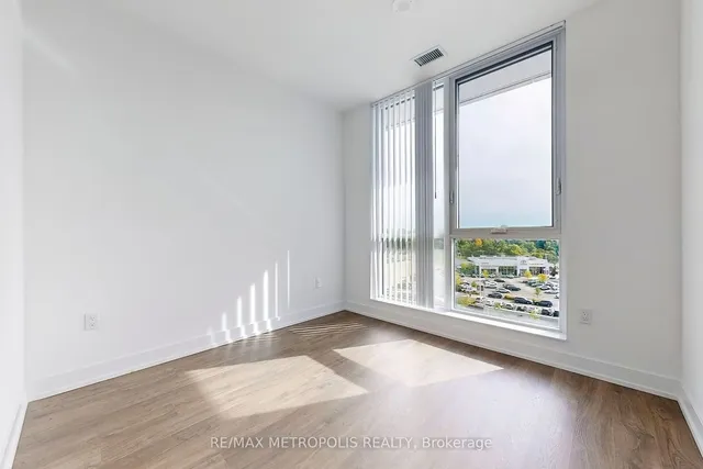 Additional image 16 of 20 Inn On The Park Dr Unit 638