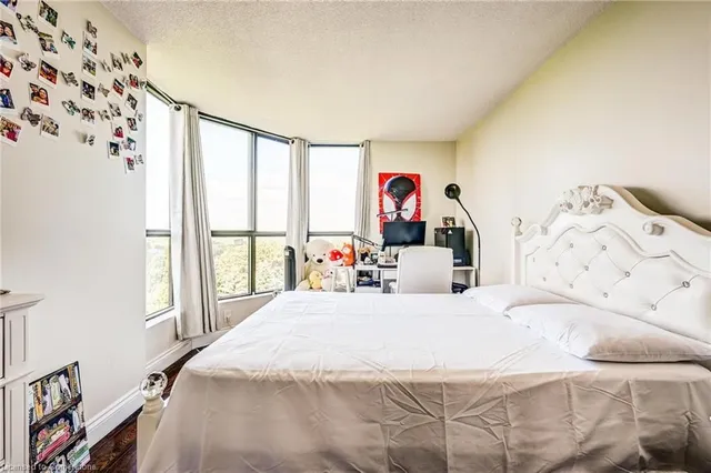 Additional image 31 of 8 Silver Bell Grove Unit 709