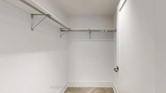 Additional image 21 of 455 Wellington St Unit 806