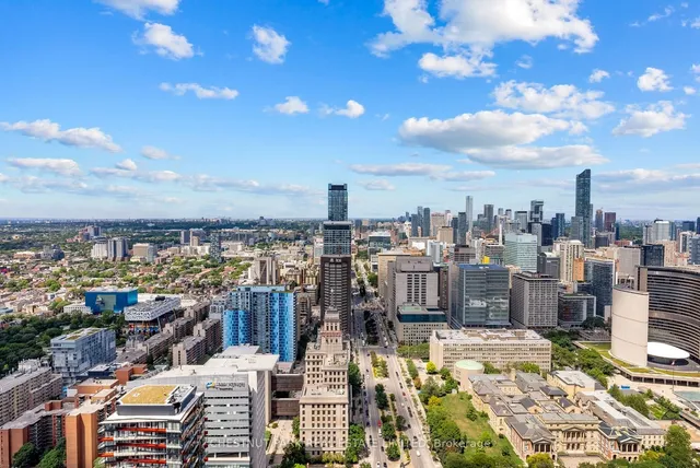 Additional image 20 of 180 University Ave Unit 5203