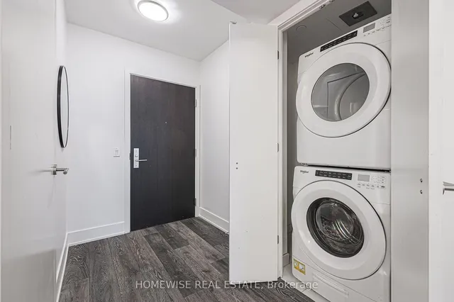 Additional image 24 of 403 Church St Unit 612