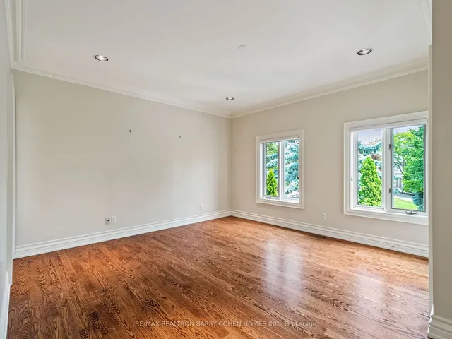 Additional image 22 of 17 Paddock Crt