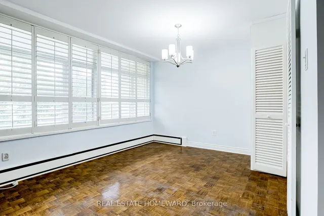 Additional image 23 of 581 Avenue Rd Unit 501