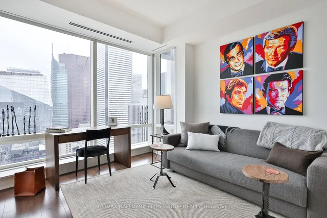 Additional image 20 of 180 University Ave Unit 4707