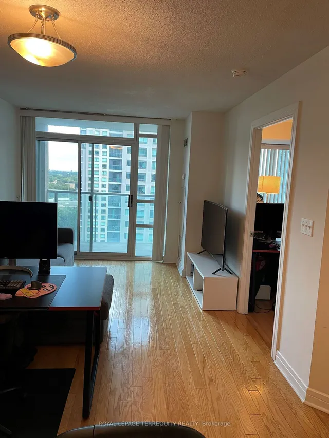 Additional image 3 of 16 Harrison Garden Blvd Unit 1505