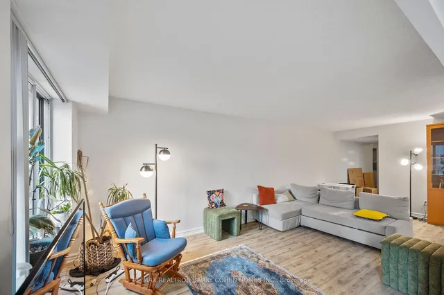 Additional image 7 of 33 University Ave Unit 903