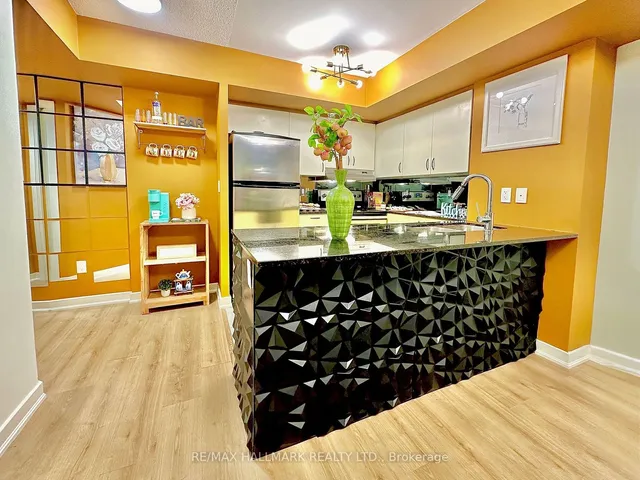 Additional image 7 of 5740 Yonge St Unit 207