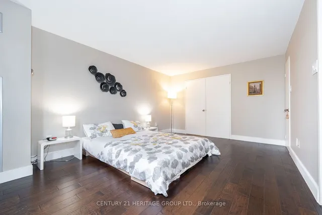 Additional image 23 of 5 Kenneth Ave Unit 406