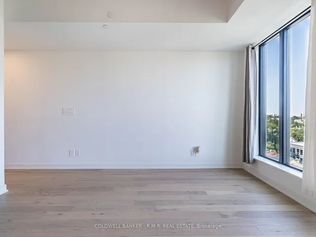 Additional image 7 of 2720 Dundas St Unit 703