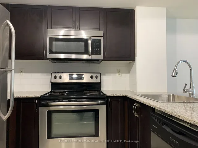 Additional image 9 of 816 Lansdowne Ave Unit 316