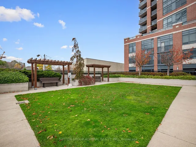 Additional image 21 of 60 Heintzman St Unit 1715