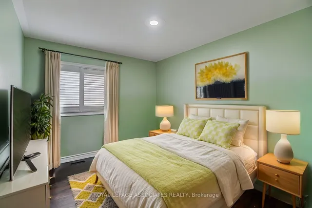 Additional image 18 of 9 Weston Downs Ave