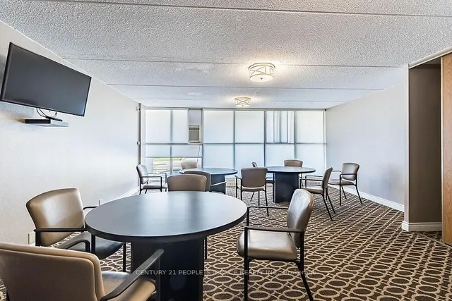 Additional image 37 of 2 Glamorgan Ave Unit 1007