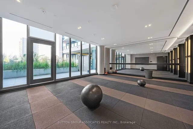 Additional image 19 of 270 Dufferin St Unit 213