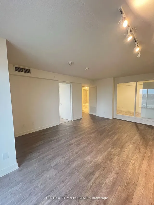 Additional image 11 of 10 Wilby Cres Unit 1409