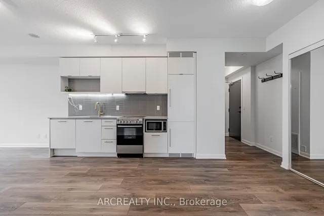 Additional image 9 of 435 Richmond St Unit 404