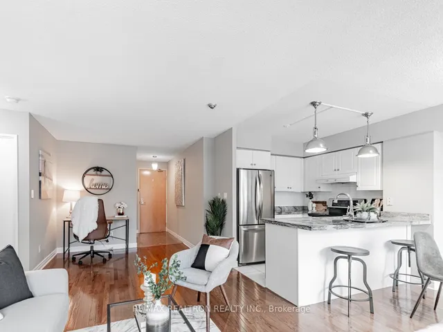 Additional image 9 of 43 Eglinton Ave Unit 1011