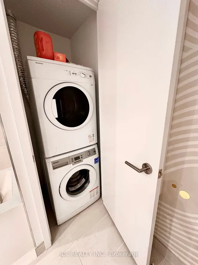 Additional image 8 of 161 Roehampton Ave Unit 203