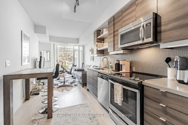 Additional image 24 of 525 ADELAIDE St Unit 806