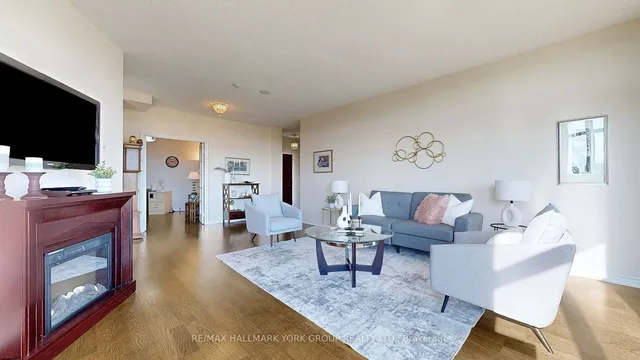 Additional image 11 of 1135 Royal York Rd Unit 603