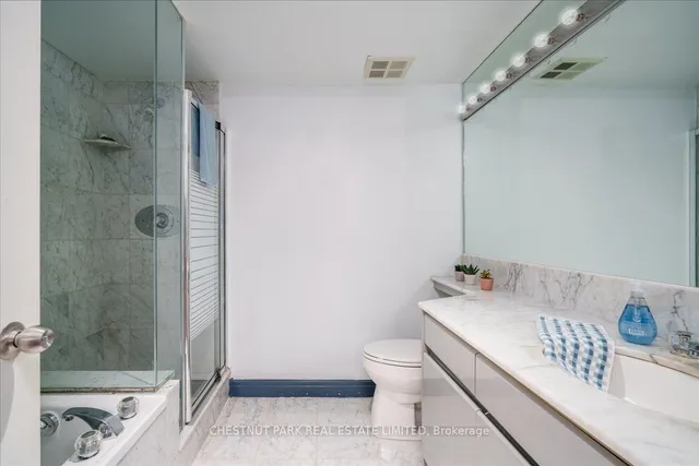 Additional image 16 of 50 Lombard St Unit 1401