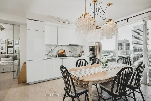 Additional image 11 of 955 Bay St Unit 4007