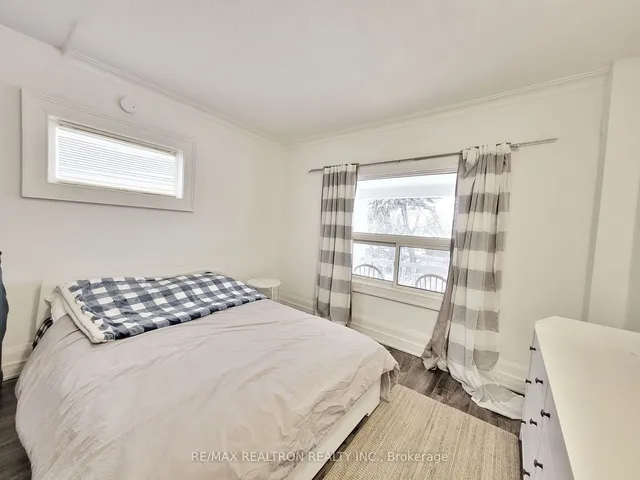 Additional image 26 of 185 Steeles Ave