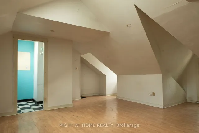 Additional image 11 of 28 D'arcy St