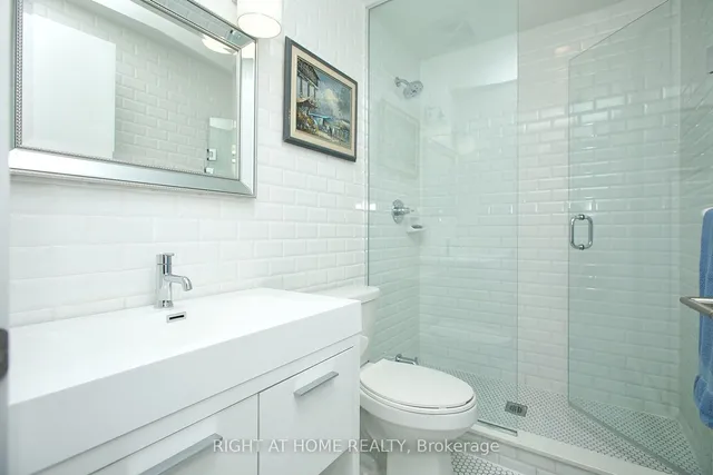 Additional image 23 of 106 Dovercourt Rd Unit 320