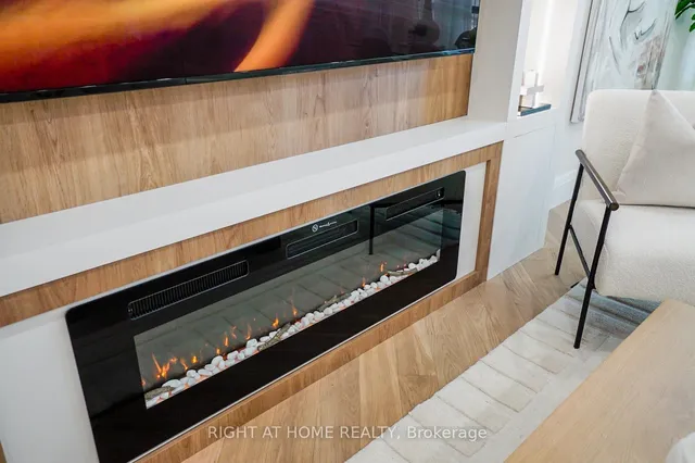 Additional image 14 of 18 Lower Village Gate Unit 107