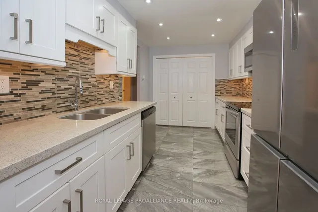 Additional image 5 of 3151 Bridletowne Circ Unit 1604