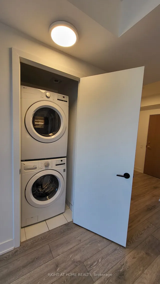 Additional image 11 of 1285 Queen St Unit 403