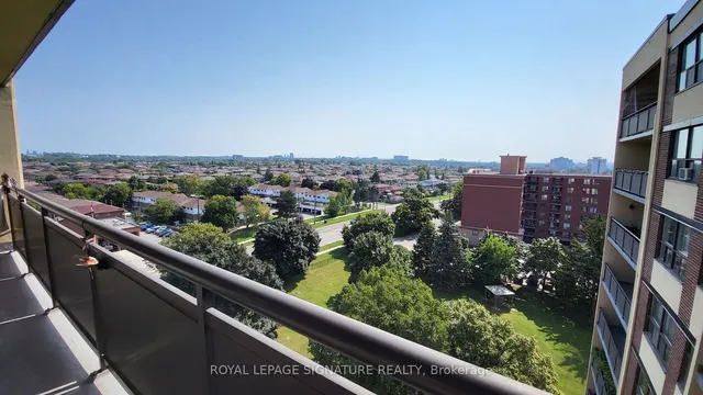 Additional image 13 of 5 Frith Rd Unit 912