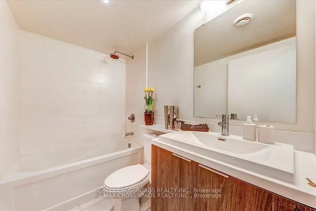 Additional image 16 of 2 Sonic Way Unit 1402