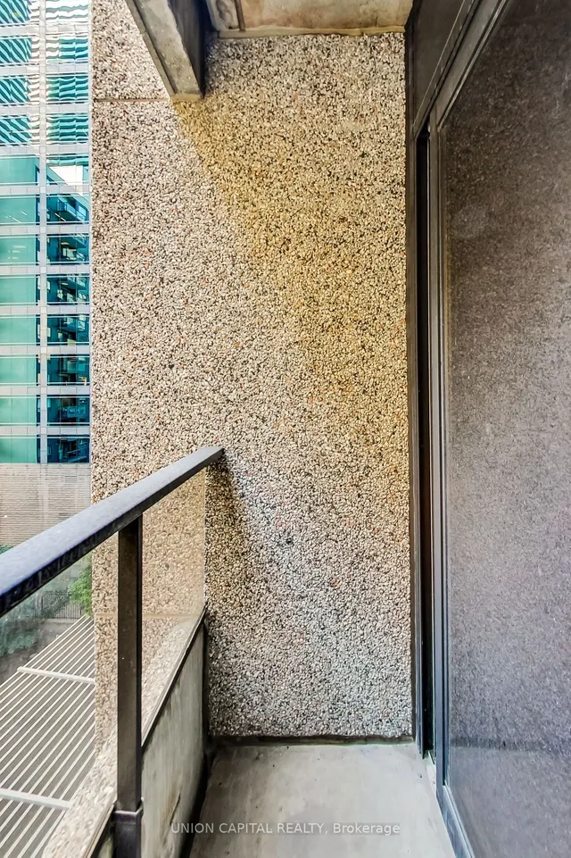 Additional image 19 of 55 Bloor St Unit 608