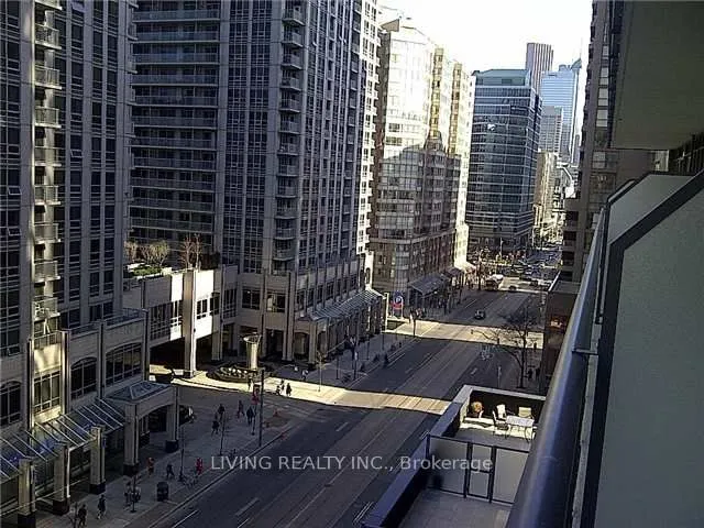 Additional image 8 of 770 Bay St Unit 1905