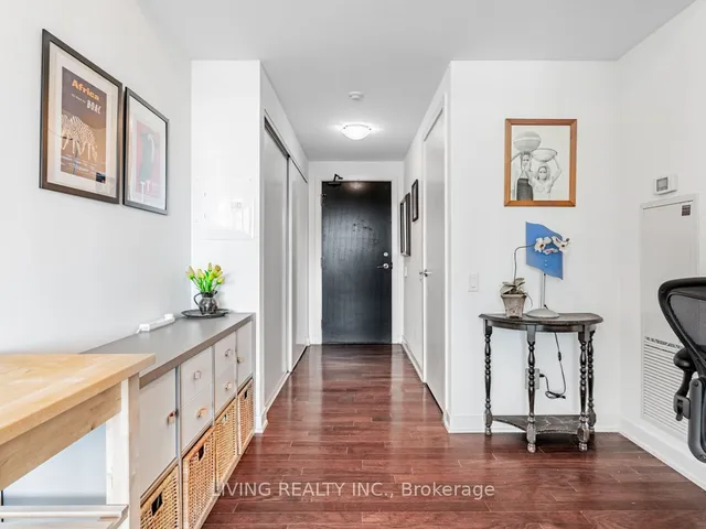 Additional image 22 of 33 Charles St Unit 2604