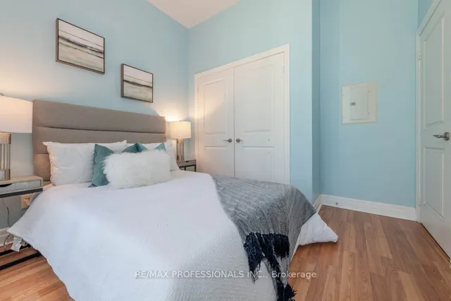 Additional image 18 of 58 Marine Parade Dr Unit 432