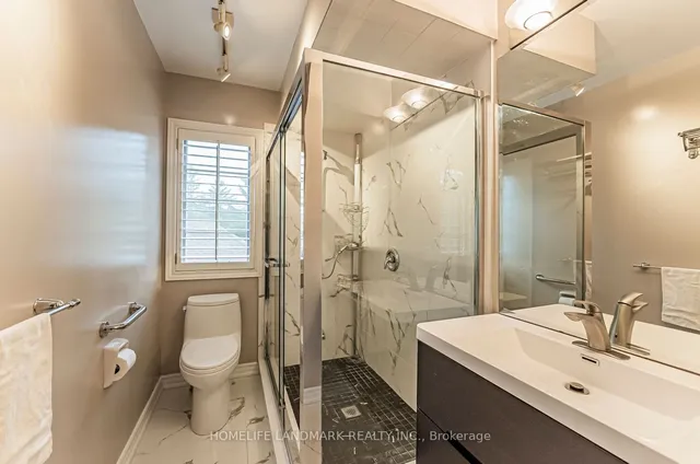 Additional image 9 of 10 Cole Millway