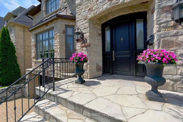 Additional image 3 of 382 Bedford Park Ave